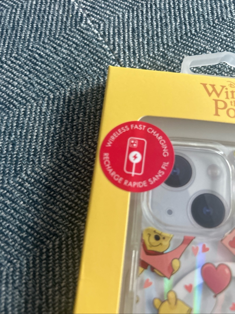 New Disney Winnie The Pooh iPhone 13/14/15  Phone Case W/ Hearts/balloons - Picture 5 of 11